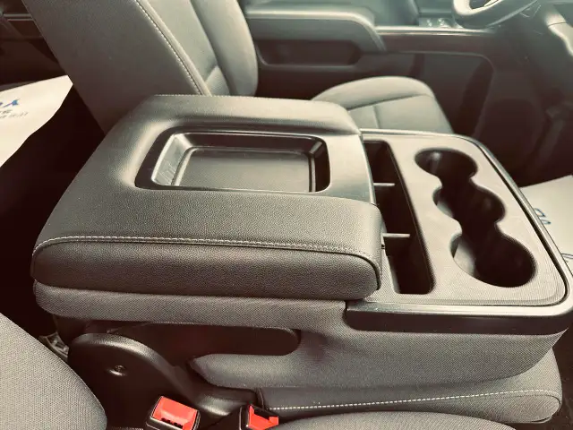 2017 GMC Sierra 1500 Crew Cab SLE Elevation Pkg Triple Black Loa - Photo 37