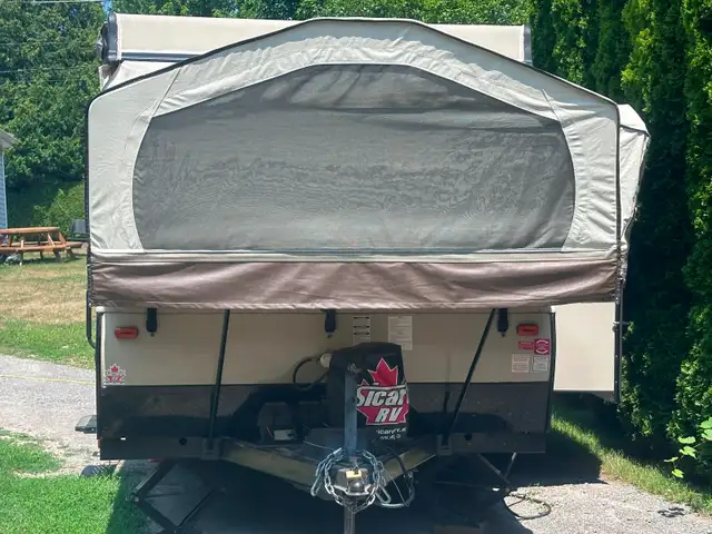 2016 Rockwood Premiere tent trailer - Photo 7