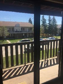 1 Bdrm, Main Fl, No Stairs, In Suite Laundry, Quiet Adult Bldg, - Photo 2