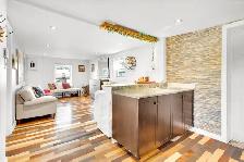 FOR RENT – Upper Duplex in St-Rose