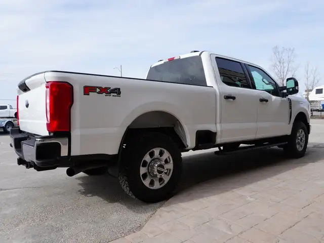 2024 Ford F-250 4WD - 6.75' Box -7.3L V8 GODZILLA ENGINE - LOW K - Photo 9