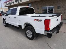 2024 Ford F-250 4WD - 6.75' Box -7.3L V8 GODZILLA ENGINE - LOW K - Photo 12