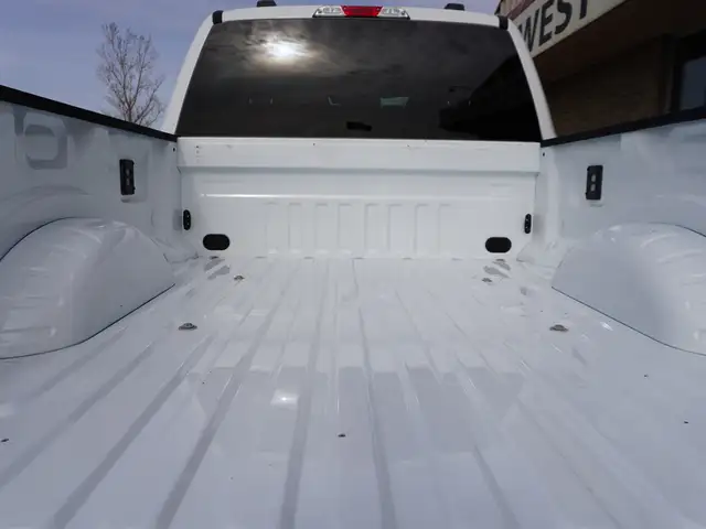 2024 Ford F-250 4WD - 6.75' Box -7.3L V8 GODZILLA ENGINE - LOW K - Photo 14