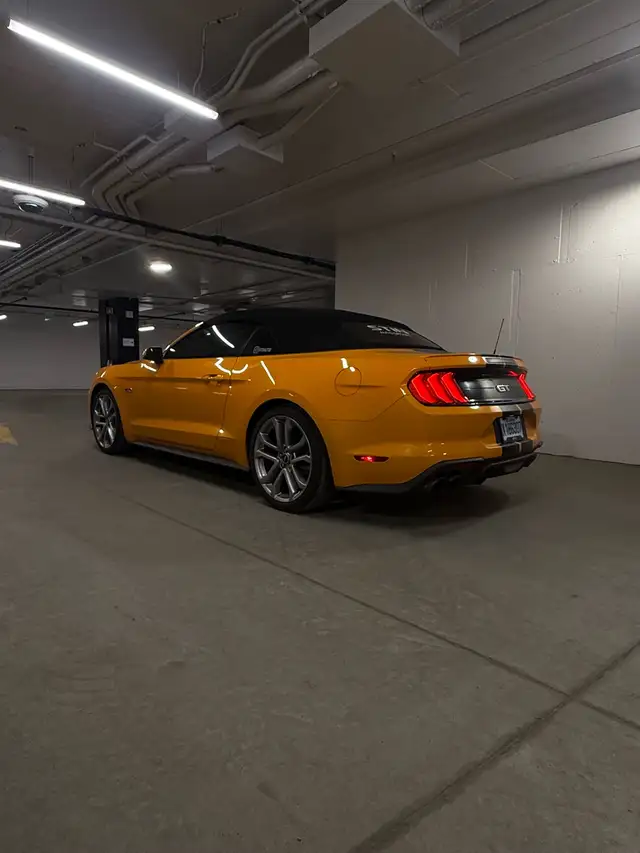 MUSTANG GT "fury orange" - Photo 4