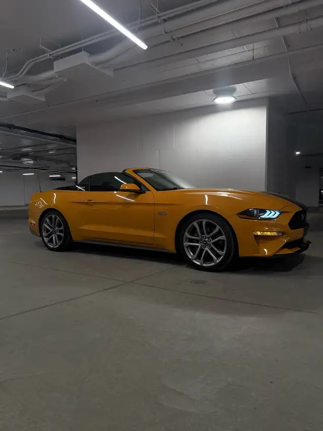 MUSTANG GT "fury orange" - Photo 5