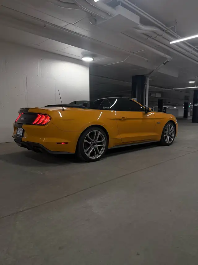MUSTANG GT "fury orange" - Photo 6
