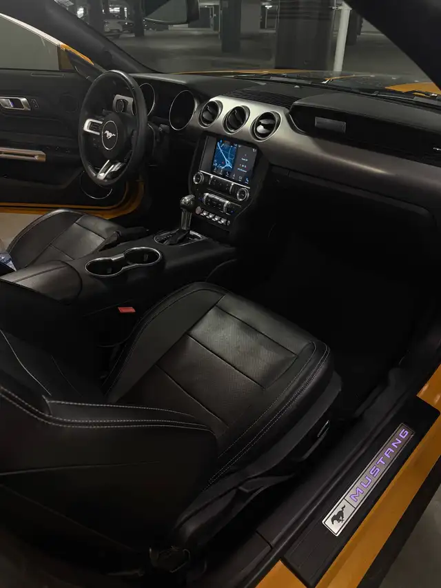 MUSTANG GT "fury orange" - Photo 8