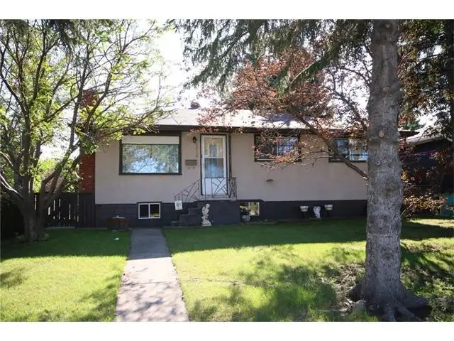 Forest lawn whole single house 5 bedrm,doub garage $2150   UT