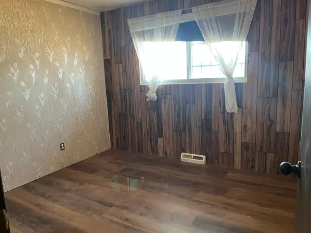 Forest lawn whole single house 5 bedrm,doub garage $2150   UT - Photo 6