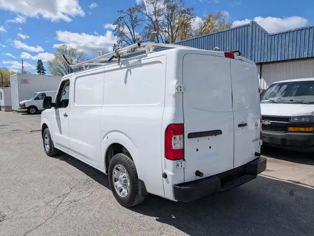 2018 Nissan NV Cargo - Photo 4