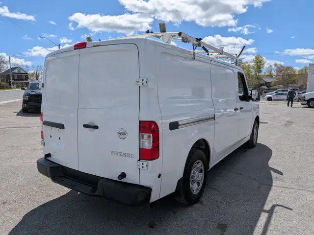 2018 Nissan NV Cargo - Photo 5