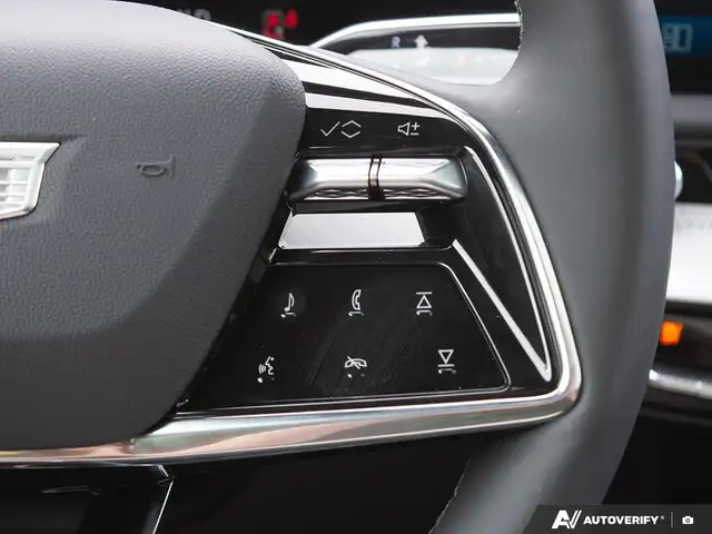 2026 Cadillac OPTIQ Sport - Photo 18