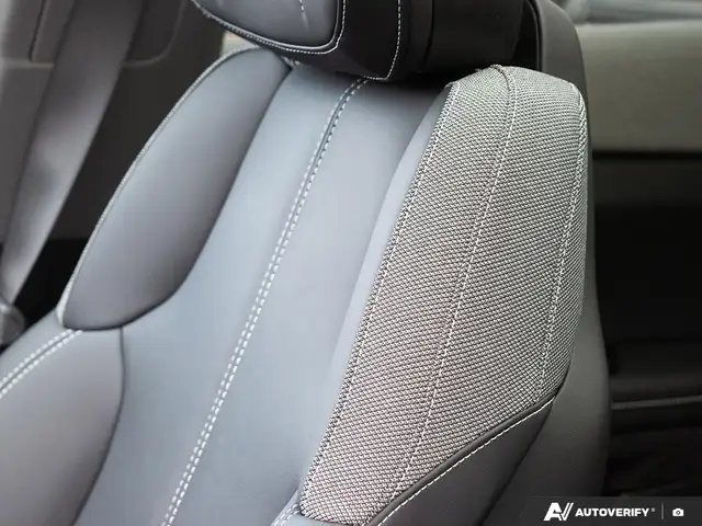 2026 Cadillac OPTIQ Sport - Photo 23