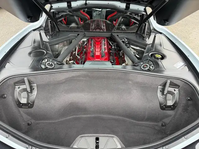 2023 Chevrolet Corvette 1LT - Photo 8