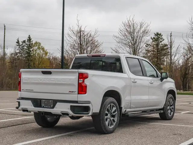 2026 Chevrolet Silverado 1500 RST- Trailering Pkg - Convenience - Photo 17
