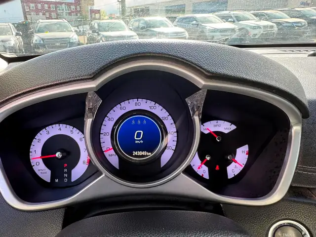 2012 Cadillac SRX Premium - Photo 12
