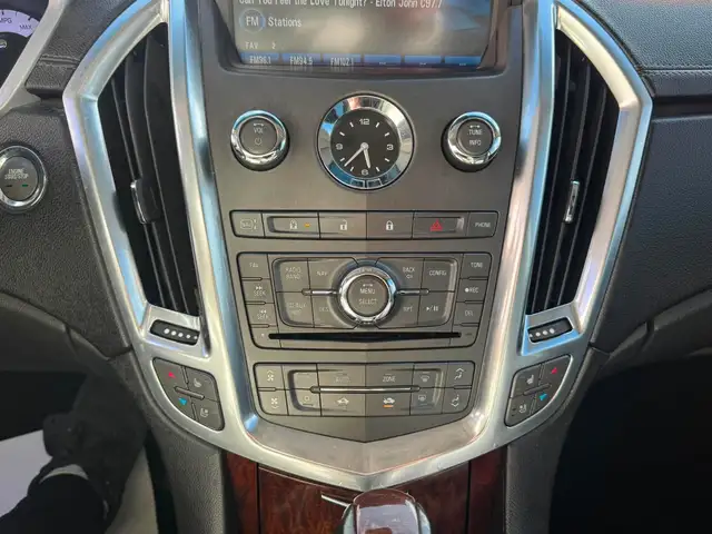 2012 Cadillac SRX Premium - Photo 14