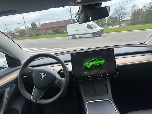 2023 Tesla Model 3 RWD - Photo 9