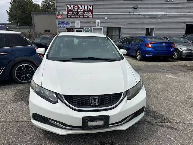 2014 Honda Civic 4dr Man LX - Photo 2