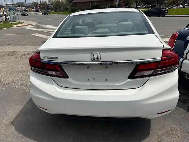 2014 Honda Civic 4dr Man LX - Photo 5