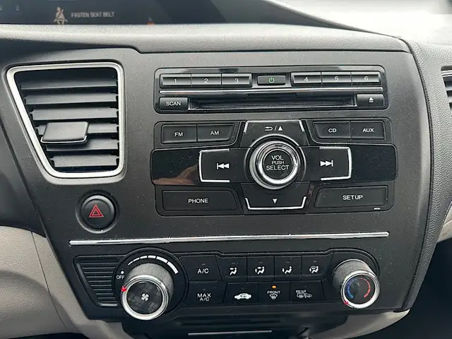 2014 Honda Civic 4dr Man LX - Photo 11