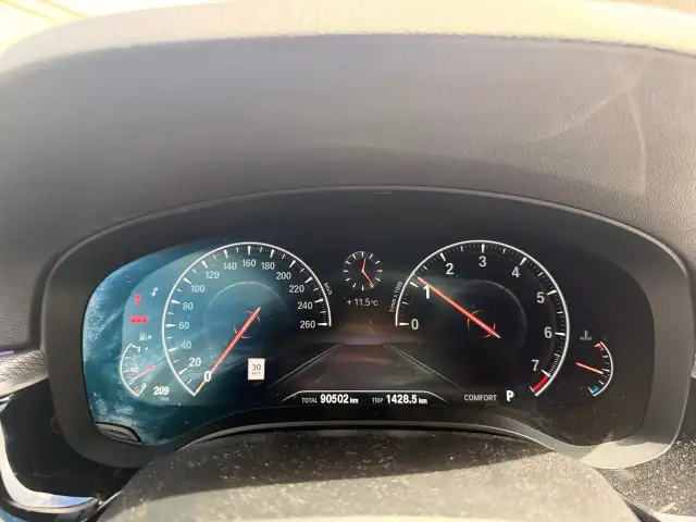 2019 BMW 5-Series 530i xDrive Sedan, M SPORT PACKAGE - Photo 11