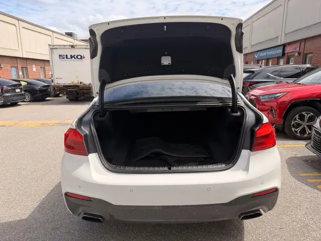2019 BMW 5-Series 530i xDrive Sedan, M SPORT PACKAGE - Photo 16