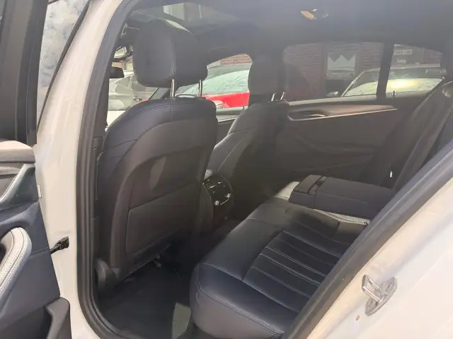 2019 BMW 5-Series 530i xDrive Sedan, M SPORT PACKAGE - Photo 17