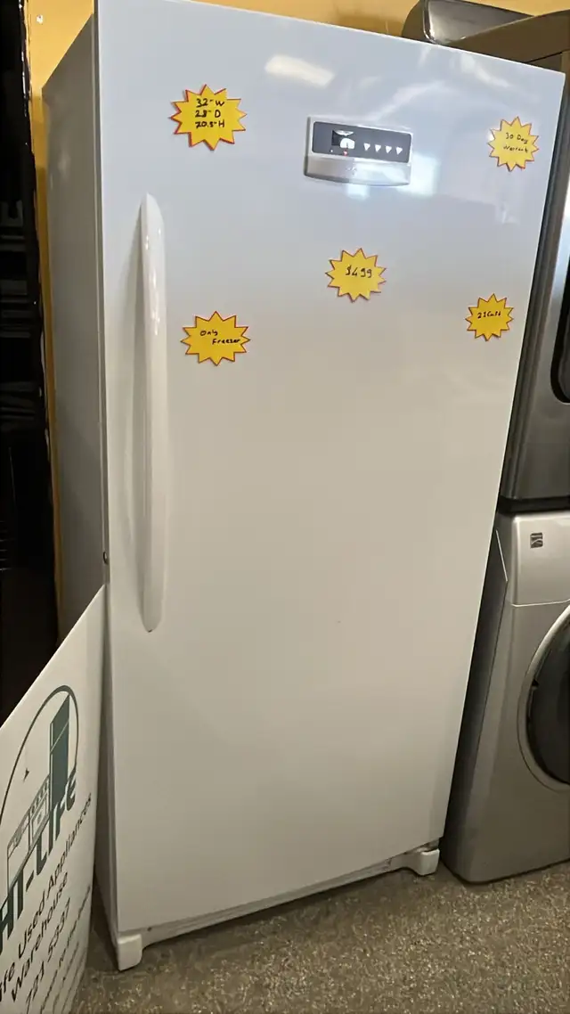 Frigidaire Like New Upright Freezer 21 ft.³ - 32"W- - Photo 2