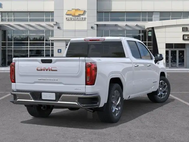 2026 GMC Sierra 1500 SLT - Photo 5