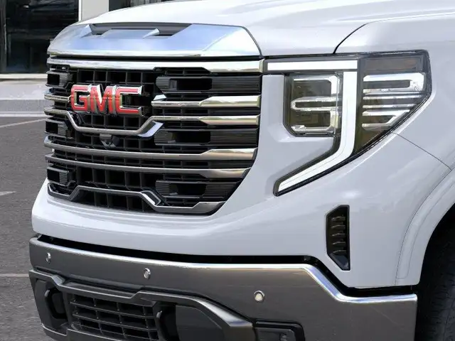 2026 GMC Sierra 1500 SLT - Photo 15