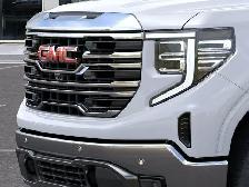 2026 GMC Sierra 1500 SLT - Photo 15