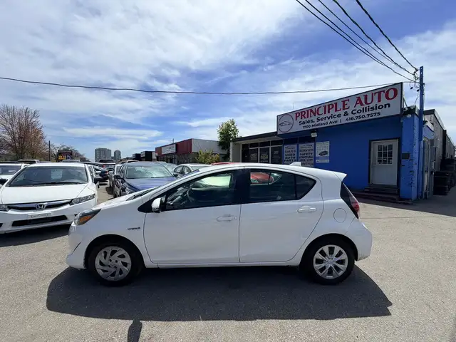 2019 Toyota PRIUS C 237KM CERTIFIED-WARRANTY - Photo 3
