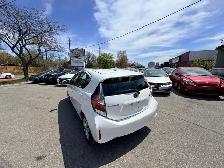 2019 Toyota PRIUS C 237KM CERTIFIED-WARRANTY - Photo 5