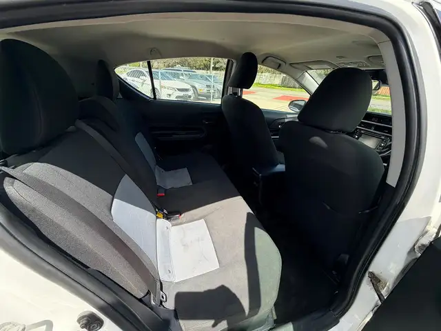 2019 Toyota PRIUS C 237KM CERTIFIED-WARRANTY - Photo 18