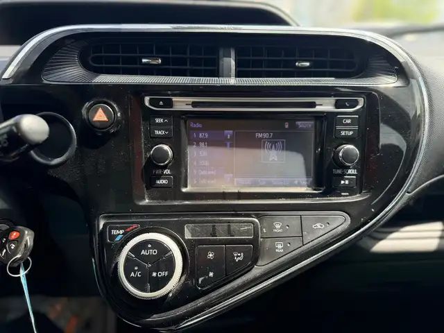 2019 Toyota PRIUS C 237KM CERTIFIED-WARRANTY - Photo 21