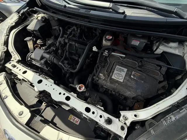 2019 Toyota PRIUS C 237KM CERTIFIED-WARRANTY - Photo 24