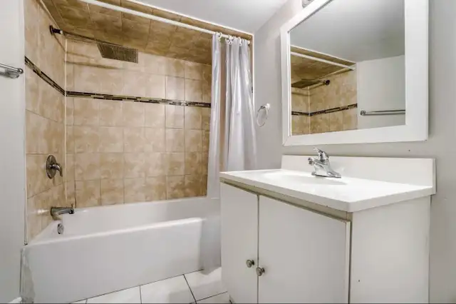 1 Bed 1 Bath Basement for rent - Photo 2