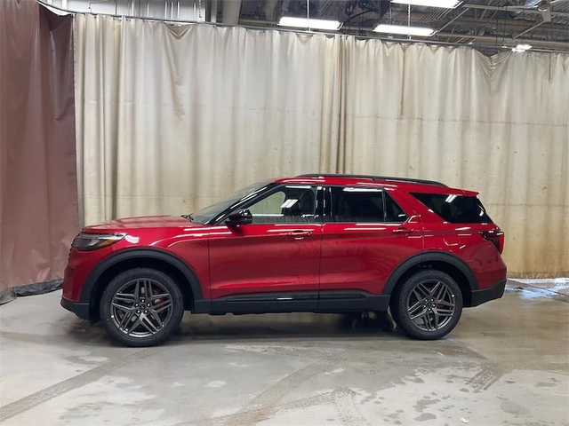 2026 FORD Explorer ST-Line - Photo 2