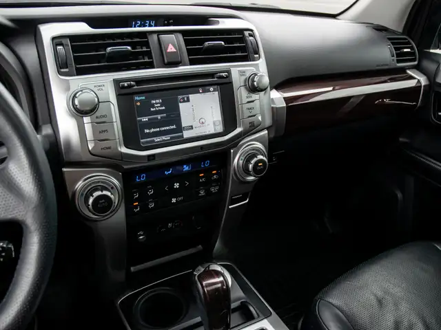 2014 Toyota 4Runner SR5|NAV|BACKUP|7 PASS|ONE OWNER|CLEAN CARFAX - Photo 19