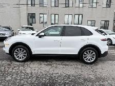 2020 Porsche Cayenne AWD Ensemble Premium | Toit Pano | Cuir | G - Photo 5