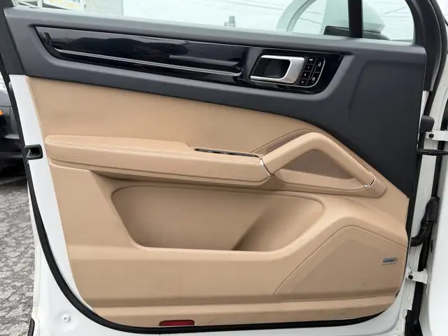2020 Porsche Cayenne AWD Ensemble Premium | Toit Pano | Cuir | G - Photo 12