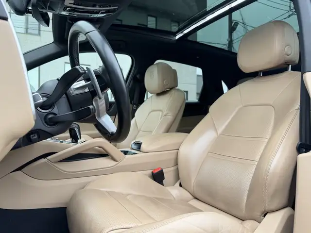 2020 Porsche Cayenne AWD Ensemble Premium | Toit Pano | Cuir | G - Photo 17