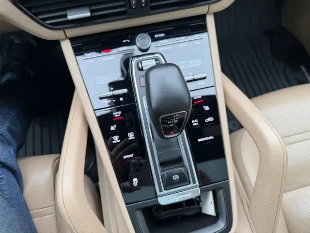 2020 Porsche Cayenne AWD Ensemble Premium | Toit Pano | Cuir | G - Photo 32
