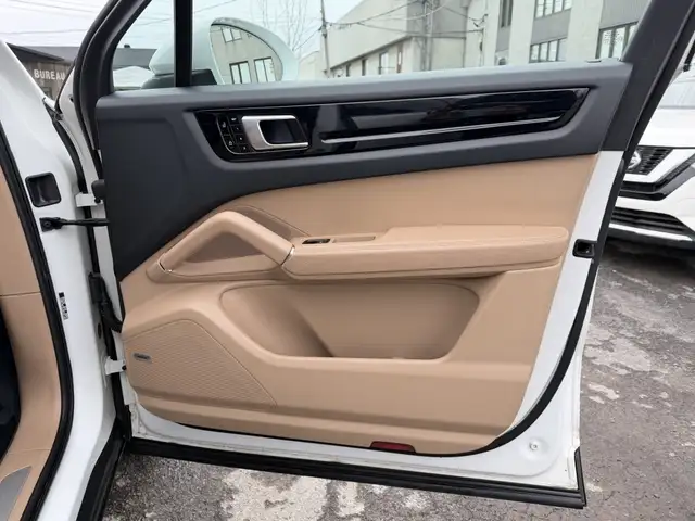 2020 Porsche Cayenne AWD Ensemble Premium | Toit Pano | Cuir | G - Photo 35