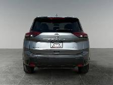 2025 Nissan Rogue SV / AWD - Photo 5