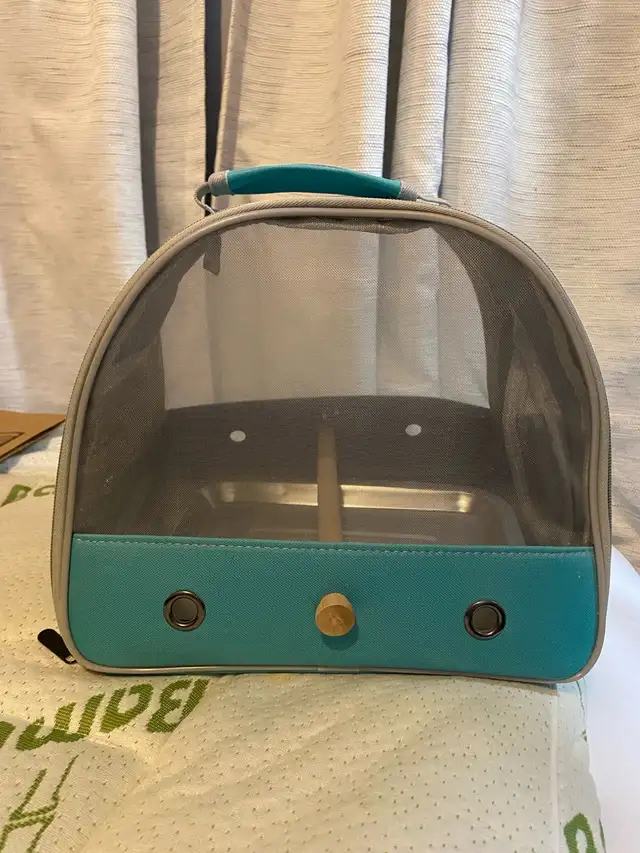 Beautiful bonded budgies with large cage and accessories - Photo 6