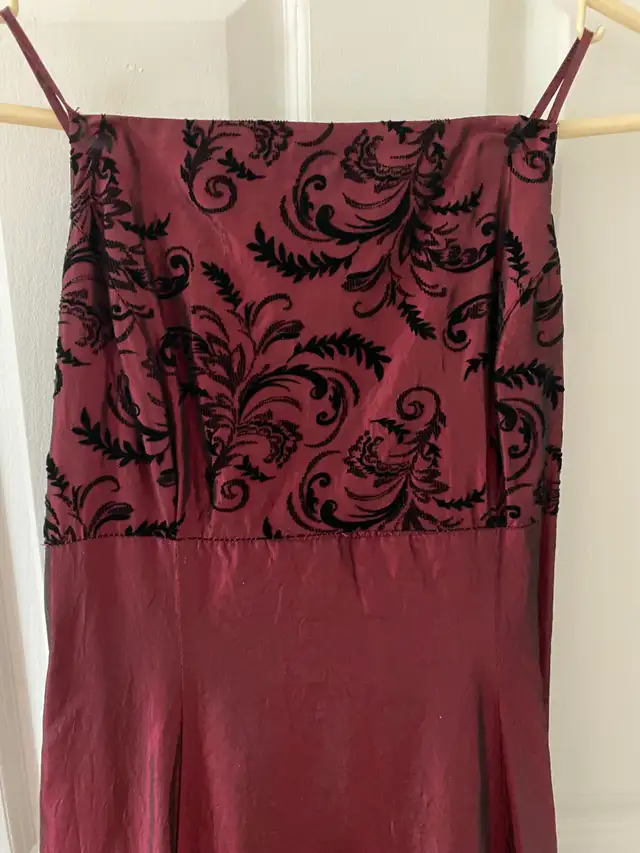 Très belle robe de bal / soirée – - Photo 2