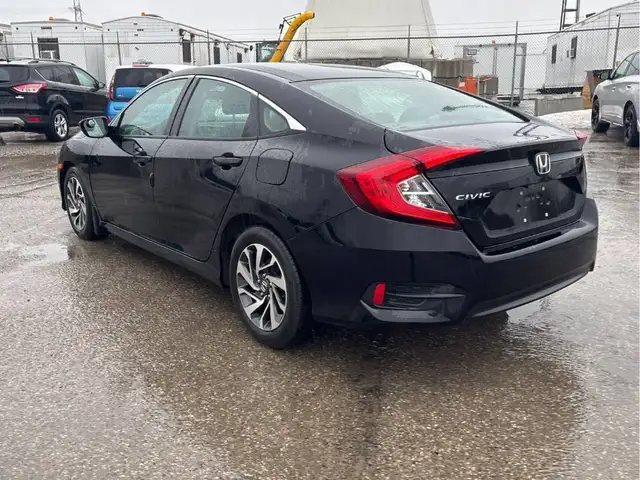 2016 Honda Civic 4dr CVT EX - Photo 4