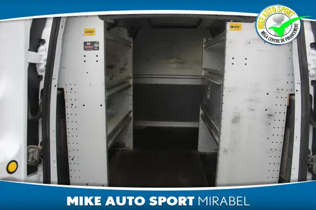 2015 Ford Transit Connect XLT avec 2 portes coulissantes! - Photo 9